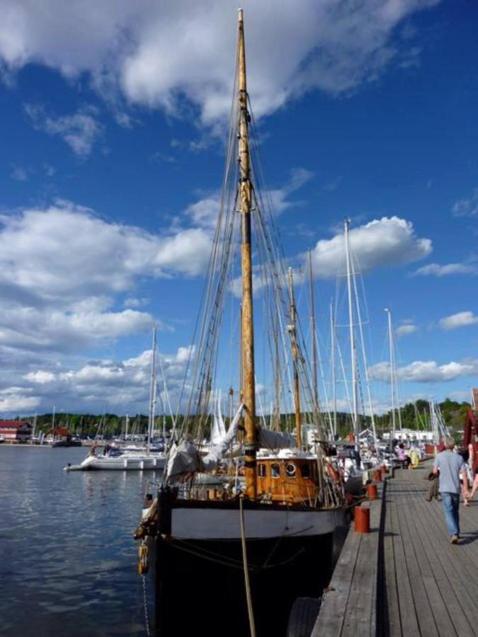 Leilighet I Sorlandshus I Son - Sjoutsikt - Naer Son Spa Exterior foto